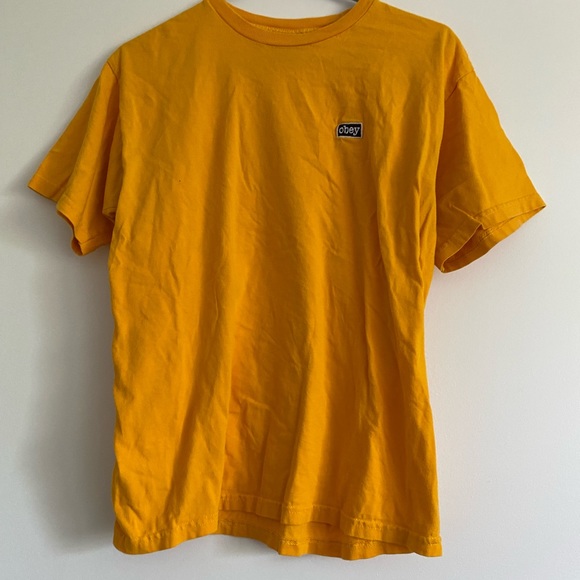 Obey Other - obey yellow medium tee